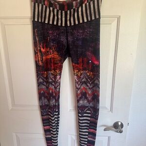 Niyama Sol Multicolor Desert Print Leggings